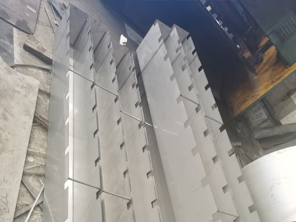 ?不銹鋼集水槽